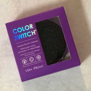 NWT Color Switch Solo Instant Brush Cleaner